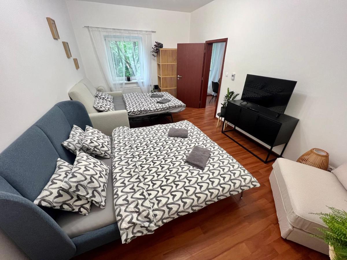 Susilova 14 Apartments IV プルジェロフ エクステリア 写真